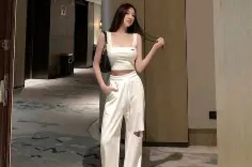 被张国立儿子暴打后嫁给大17岁富豪如今多年过去童瑶怎么样了